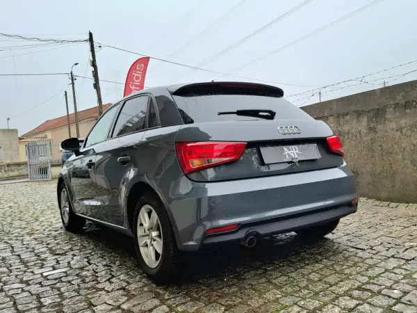 Audi A1 Sportback 1.4 TDI Design 2