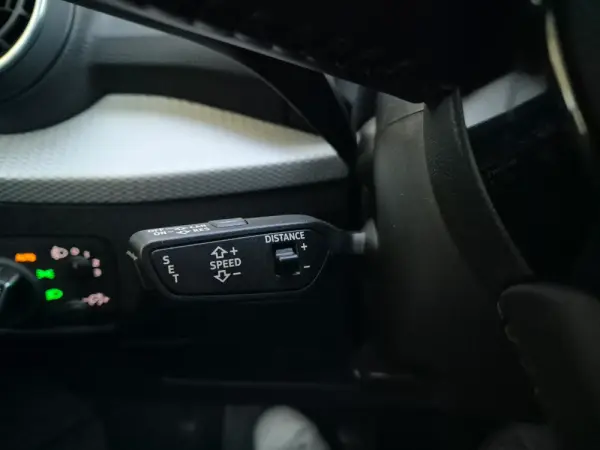 Audi Q2 1.0 TFSI ultra 24
