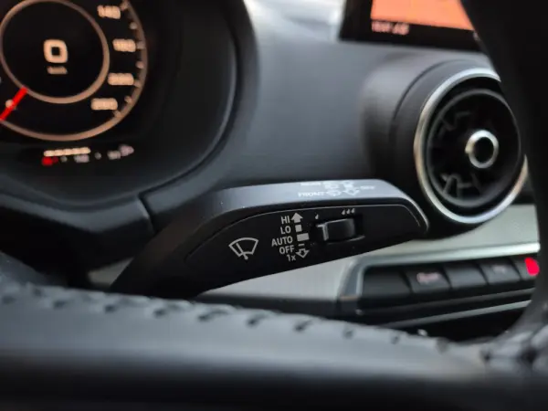 Audi Q2 1.0 TFSI ultra 25