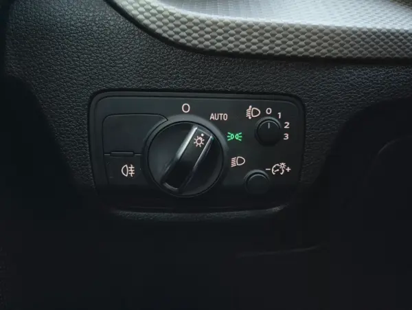 Audi Q2 1.0 TFSI ultra 36
