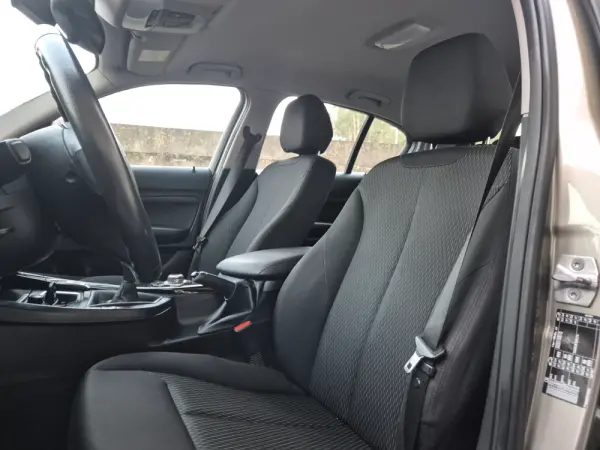BMW 116 d EfficientDynamics 12