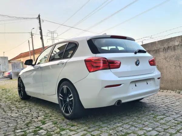 BMW 116 d EfficientDynamics 2