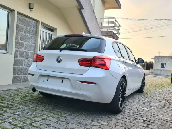 BMW 116 d EfficientDynamics 4