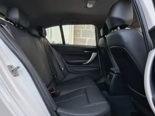 BMW 116 d EfficientDynamics 8