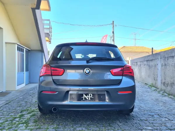 BMW 116 d EfficientDynamics 3