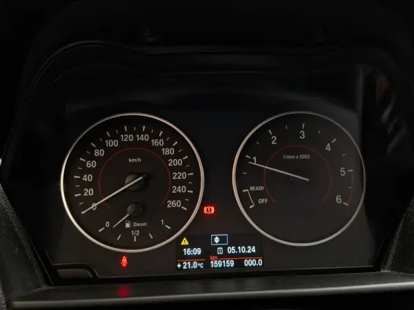 BMW 118 d Pack M 19