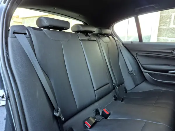 BMW 125 d Pack M 8