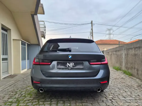 BMW 320 d Touring Line Sport Auto 3