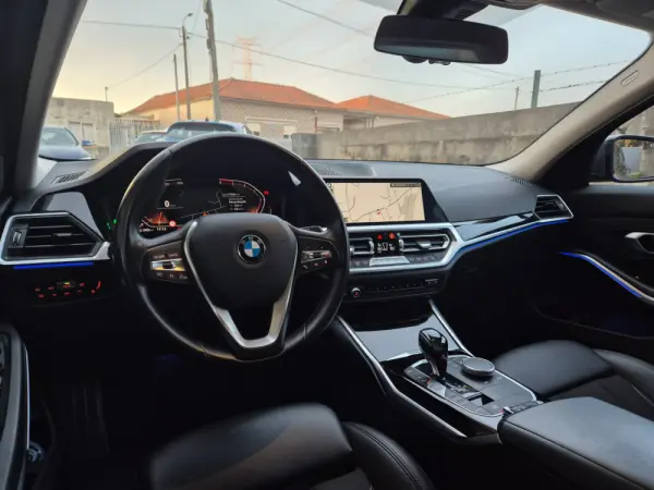 BMW 320 d Touring Line Sport Auto 14