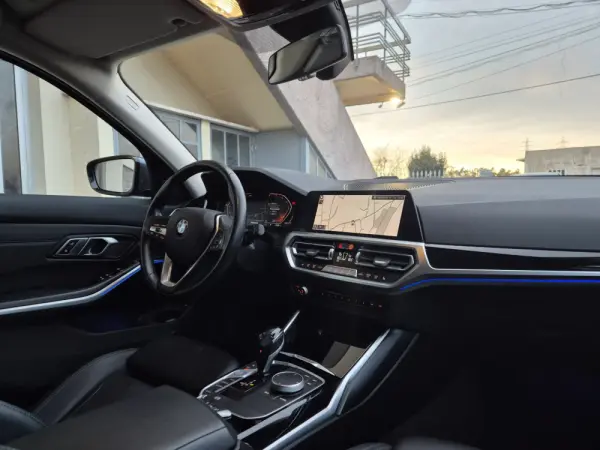 BMW 320 d Touring Line Sport Auto 16