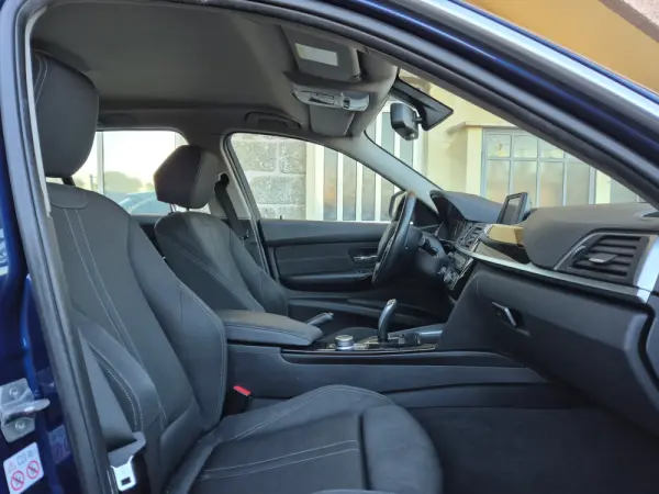 BMW 320 d Touring Aut. 10