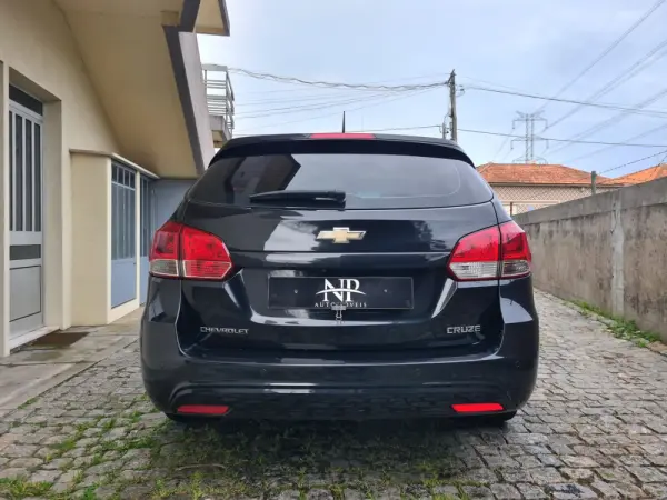 Chevrolet Cruze SW 1.7 VCDi LTZ 3