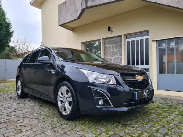 Chevrolet Cruze SW 1.7 VCDi LTZ 5