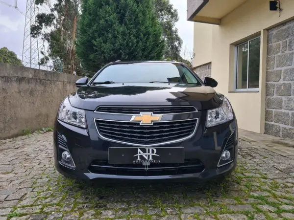 Chevrolet Cruze SW 1.7 VCDi LTZ 6