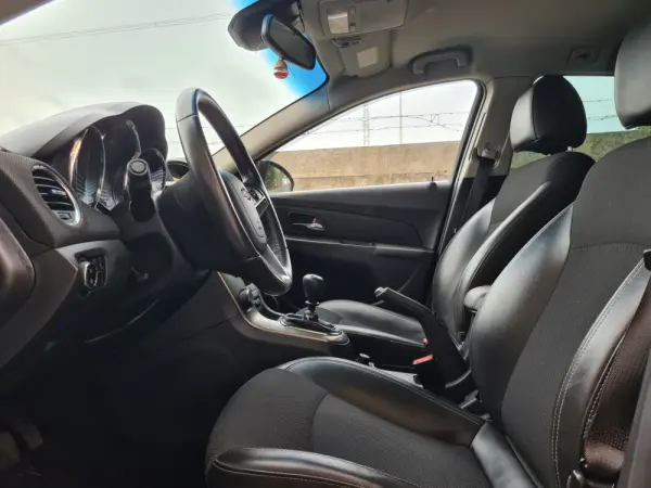 Chevrolet Cruze SW 1.7 VCDi LTZ 14