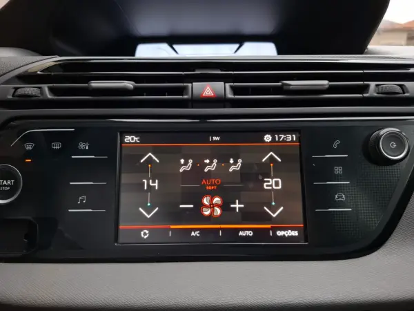Citroen C4 Spacetourer BlueHDi 130 Stop&Start EAT8 FEEL 26