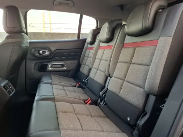 Citroen C5 Aircross 1.5 BlueHDi Shine 12
