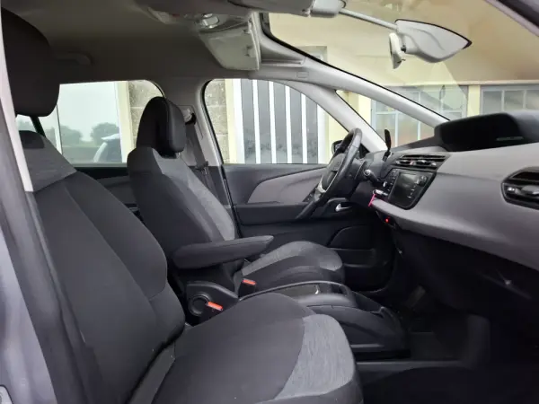 Citroen Grand C4 Spacetourer 1.5 BlueHDi Feel EAT8 13
