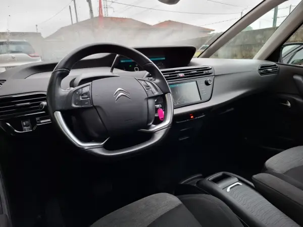 Citroen Grand C4 Spacetourer 1.5 BlueHDi Feel EAT8 20
