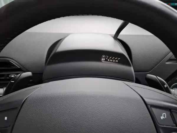 Citroen Grand C4 Spacetourer 1.5 BlueHDi Feel EAT8 25