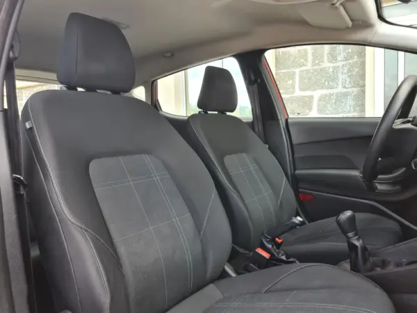 Ford Fiesta 1.1 S&S COOL&CONNECT 11