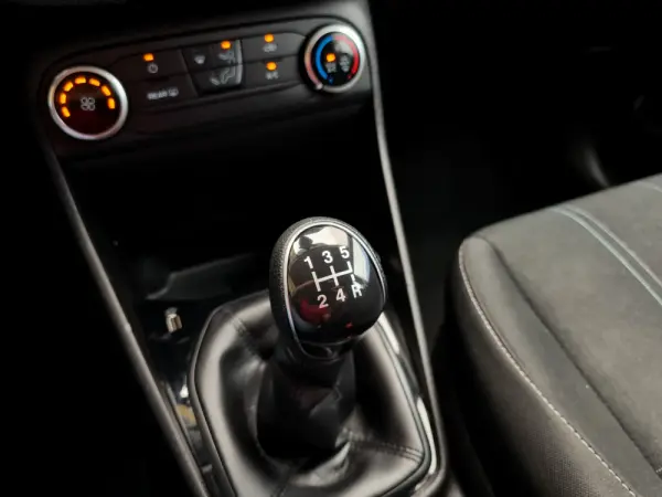 Ford Fiesta 1.1 S&S COOL&CONNECT 26