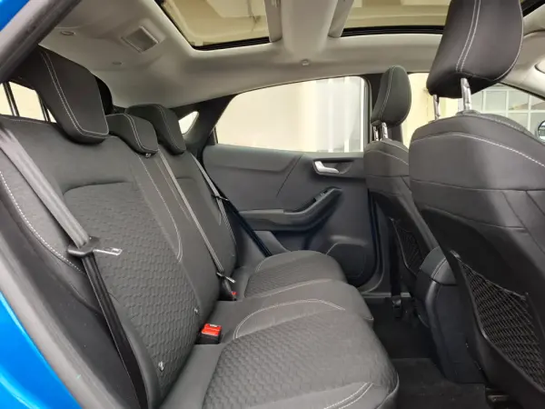 Ford Puma 1.0 EcoBoost MHEV Titanium 10