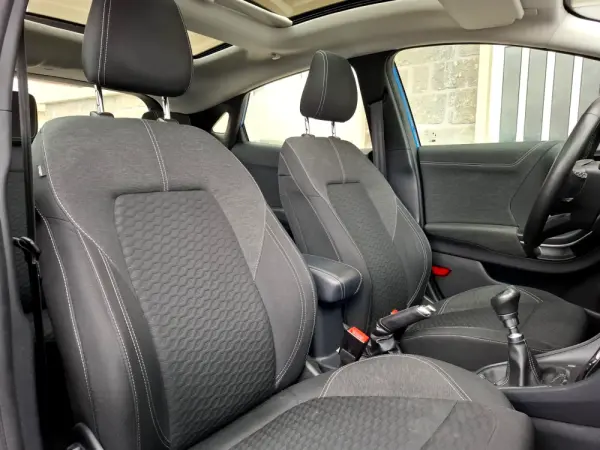 Ford Puma 1.0 EcoBoost MHEV Titanium 13