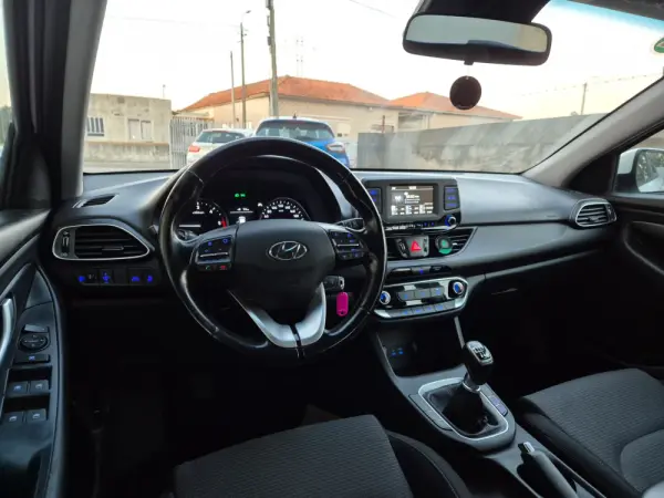 Hyundai i30 SW 1.6 CRDi Comfort 15