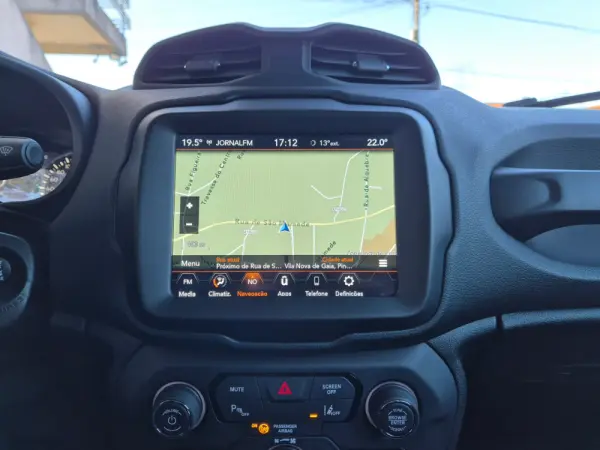 Jeep Renegade 1.0 T Limited 26