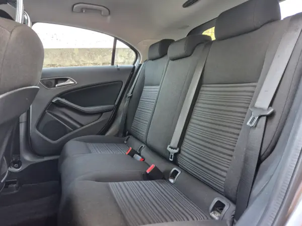 Mercedes-Benz A 180 d Urban Aut. 12