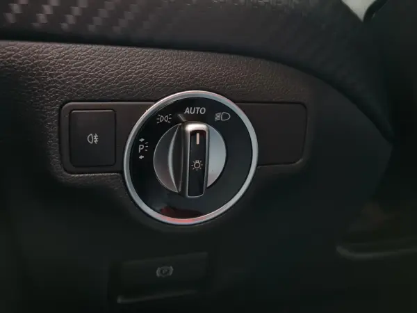 Mercedes-Benz A 180 d AMG Line 25