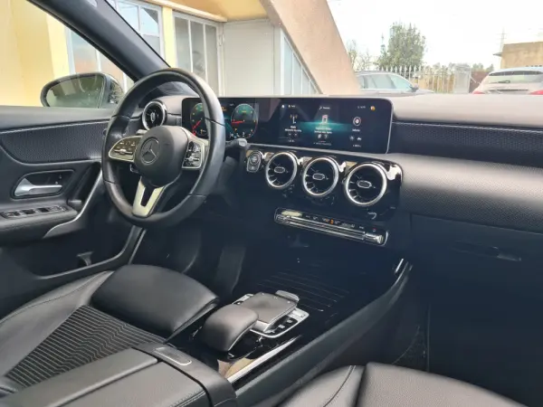 Mercedes-Benz A 220 d Progressive Aut. 16