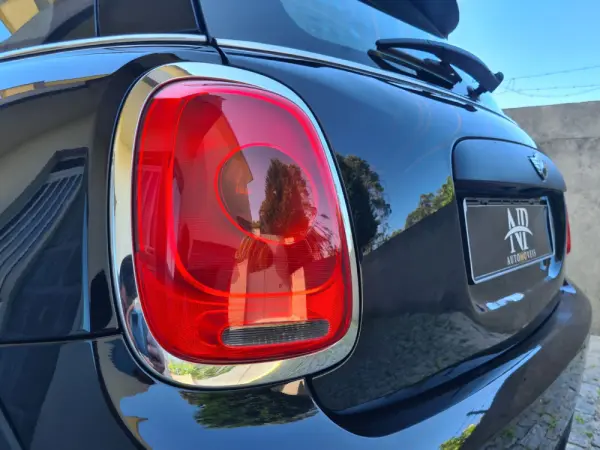 MINI 3 Portas One D 8