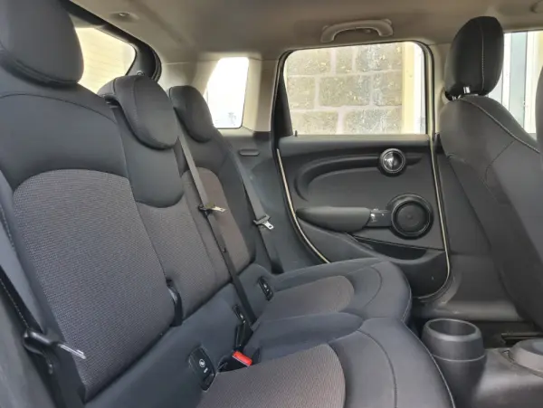 MINI 5 Portas One Standard 7
