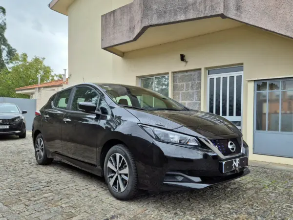 Nissan Leaf 40 kWh ACENTA 5