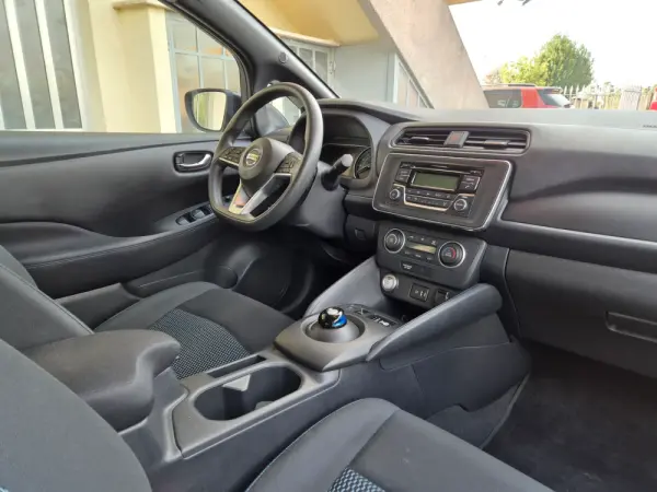 Nissan Leaf 40 kWh ACENTA 15