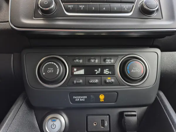 Nissan Leaf 40 kWh ACENTA 24