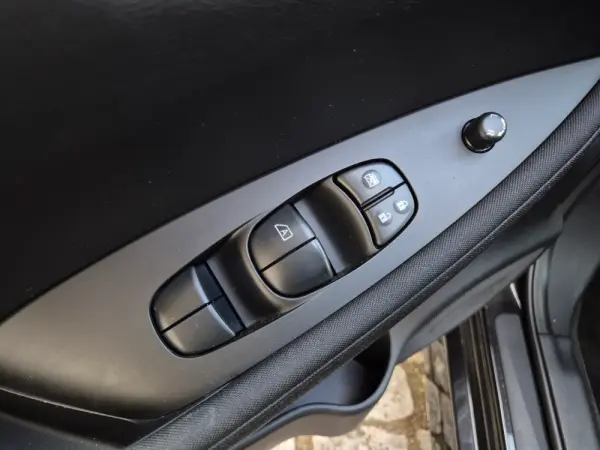 Nissan Leaf 40 kWh ACENTA 29