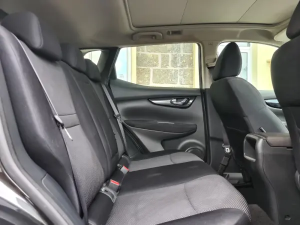 Nissan Qashqai 1.5 dCi 360 8