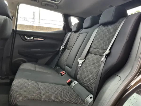 Nissan Qashqai 1.5 dCi 360 12