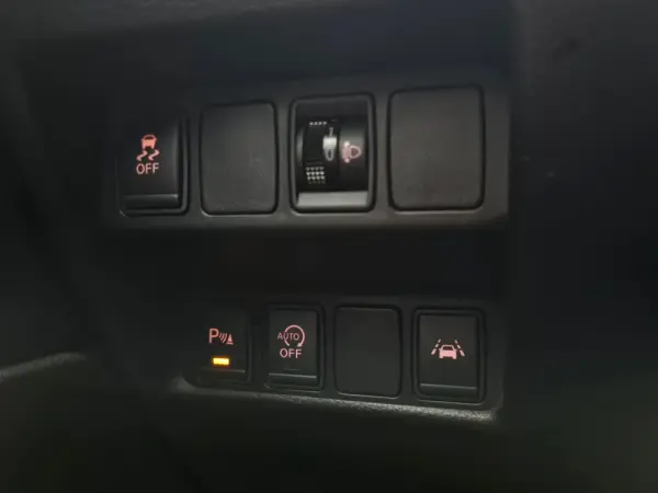 Nissan Qashqai 1.5 dCi 360 28