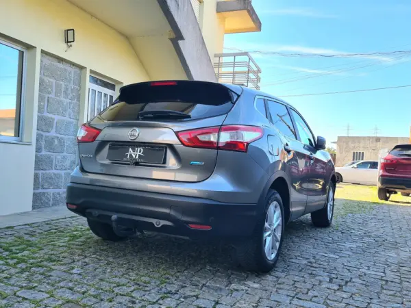 Nissan Qashqai 1.5 dCi Acenta Connect 4