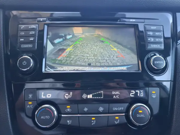 Nissan Qashqai 1.5 dCi Acenta Connect 23