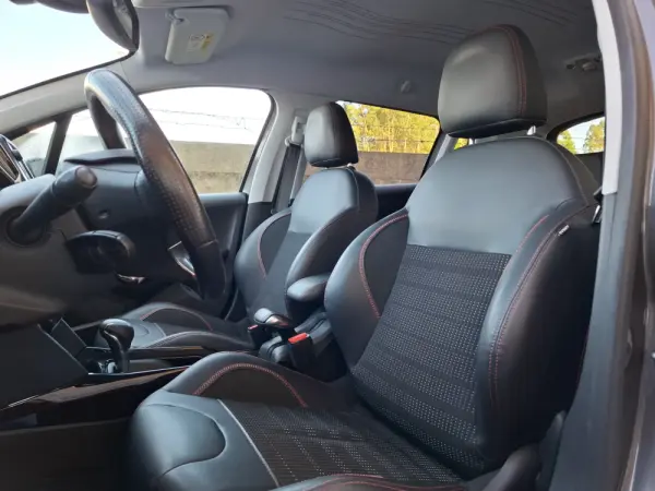 Peugeot 2008 1.5 BlueHDi GT Line EAT6 14