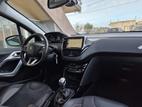 Peugeot 2008 1.6 BlueHDi Crossway 18