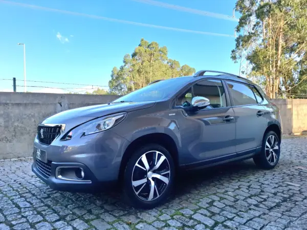 Peugeot 2008 1.5 BlueHDi Signature 1