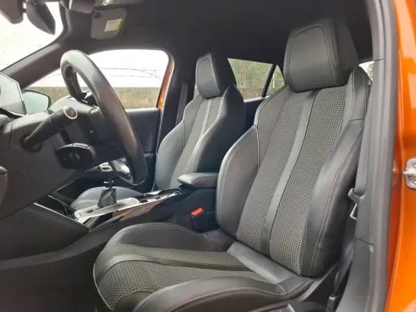 Peugeot 2008 1.2 PureTech GT Line 15