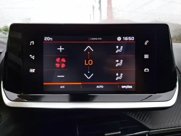 Peugeot 2008 1.2 PureTech GT Line 27