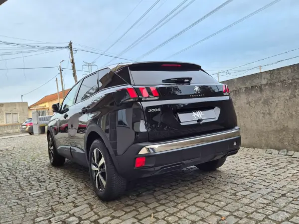 Peugeot 3008 1.5 BlueHDi Allure EAT8 2